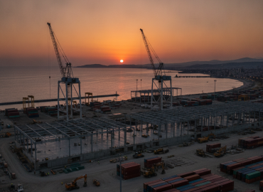 Mersin liman genişleme projesi kule vinç yatırımları 2026