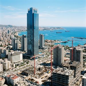 Mersin Metropol gökdelen projesinde kule vinç çalışması