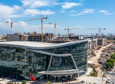 Adana inşaat fuarı sonrası kule vinç şantiye planlaması